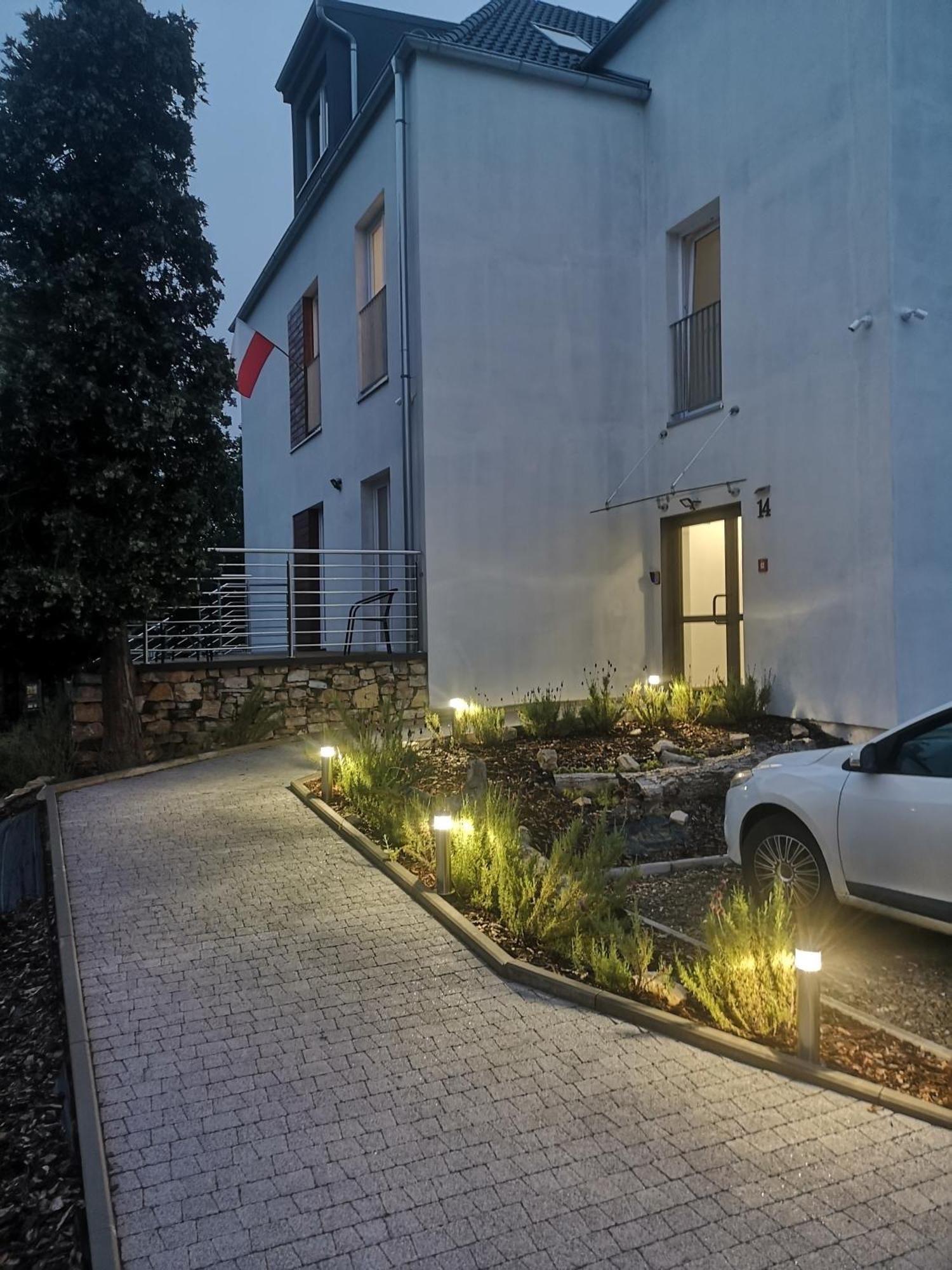 Apartamenty Lawendowy Zakatek 5 أوبولي المظهر الخارجي الصورة